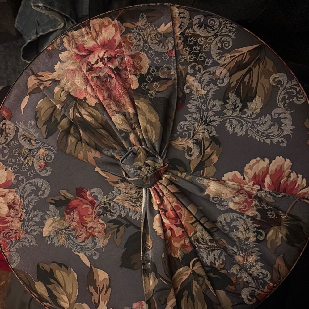Floral Patterned Decorative Hat Box